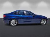 Used 2018 BMW 320i Sedan image 2