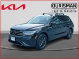 Used 2022 Volkswagen Tiguan SE image 2