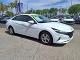 Certified 2021 Hyundai Elantra SE image 3