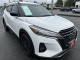 Used 2022 Nissan Kicks SR w/ Premium Package image 3
