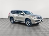 Used 2013 Lexus GX 460 Premium image 2