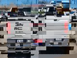 New 2025 GMC Sierra 1500 SLT image 4