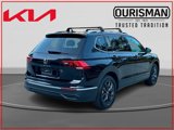 Used 2022 Volkswagen Tiguan SE image 4