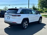 Used 2023 Jeep Grand Cherokee 4WD 4xe image 4