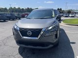 Used 2021 Nissan Rogue SV image 2