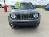 Used 2018 Jeep Renegade Latitude w/ Cold Weather Group image 3