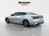 Used 2022 Nissan Maxima SV image 3