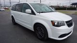 Used 2017 Dodge Grand Caravan SE image 3