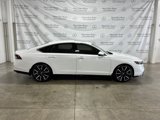 Used 2023 Honda Accord Touring image 3