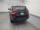 Used 2015 Kia Sorento LX image 6