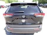 Used 2022 Toyota RAV4 LE image 4
