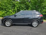 Used 2017 Nissan Rogue SV image 5