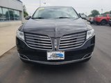 Used 2019 Lincoln MKT AWD image 4