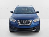 Used 2019 Nissan Kicks SV image 2