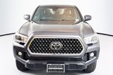 Used 2019 Toyota Tacoma TRD Off-Road image 2