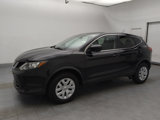 Used 2018 Nissan Rogue Sport S image 2