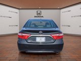 Used 2017 Toyota Camry SE image 4