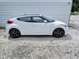 Used 2017 Hyundai Veloster Value Edition image 2