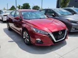 Used 2020 Nissan Altima 2.5 SV image 2