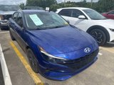 Used 2022 Hyundai Elantra SEL image 2