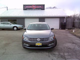 Used 2014 Volkswagen Passat TDI SEL Premium image 5