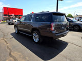 Used 2018 GMC Yukon XL SLT w/ Premium Edition image 4