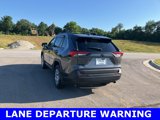 Used 2021 Toyota RAV4 LE image 5