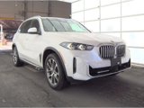 Used 2025 BMW X5 sDrive40i w/ Climate Comfort Package image 2