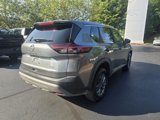 Used 2023 Nissan Rogue S image 6
