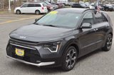 Used 2023 Kia Niro SX Touring image 4