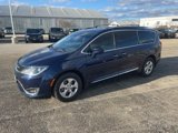 Used 2017 Chrysler Pacifica Touring-L Plus image 2