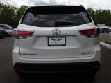 Used 2015 Toyota Highlander XLE image 4