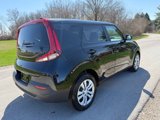 Certified 2022 Kia Soul LX image 3