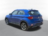 Used 2022 Hyundai Venue SEL image 4
