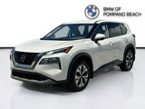 Used 2021 Nissan Rogue SV image 3