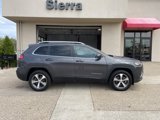 Used 2021 Jeep Cherokee Limited image 4