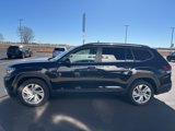 Used 2023 Volkswagen Atlas SE image 4