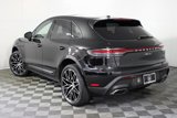 Used 2025 Porsche Macan image 3