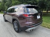 Used 2025 GMC Acadia Elevation image 3