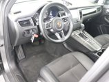 Used 2018 Porsche Macan image 5