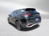 Used 2023 Kia Sportage LX image 6