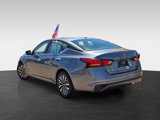 Used 2023 Nissan Altima 2.5 SV image 6