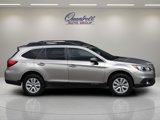 Used 2017 Subaru Outback 2.5i Premium image 3