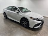 Used 2022 Toyota Camry SE image 2