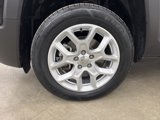 Used 2017 Jeep Renegade Latitude image 6