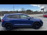 Certified 2022 Volkswagen Taos SE w/ Panoramic Sunroof Package image 2