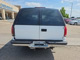 Used 1999 Chevrolet Suburban 2500 w/ Convenience Group image 3