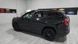Used 2022 GMC Terrain SLE w/ Elevation Edition image 6