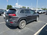 Used 2015 Jeep Cherokee Latitude w/ Cold Weather Group image 3
