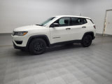 Used 2019 Jeep Compass Sport image 2